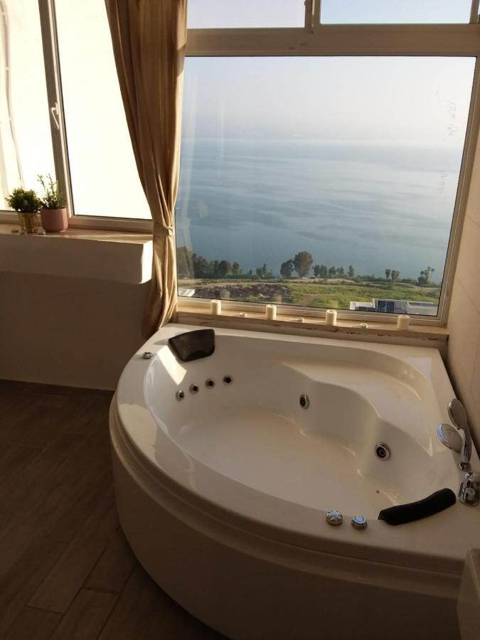 Lakeview Apartment Тиверіада Екстер'єр фото